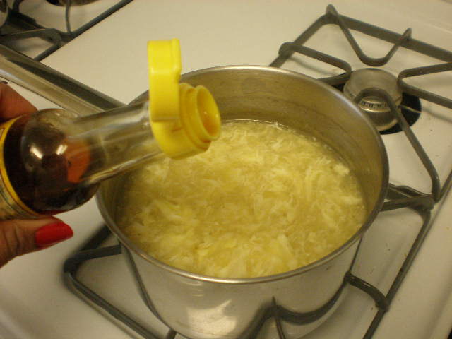 Adding sesame oil Egg Drop Soup